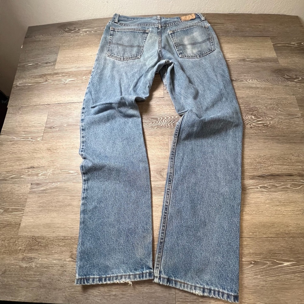 Unionbay Jeans Mens 32x32 Blue Light Wash Straight Leg Distressed Y2K Grunge